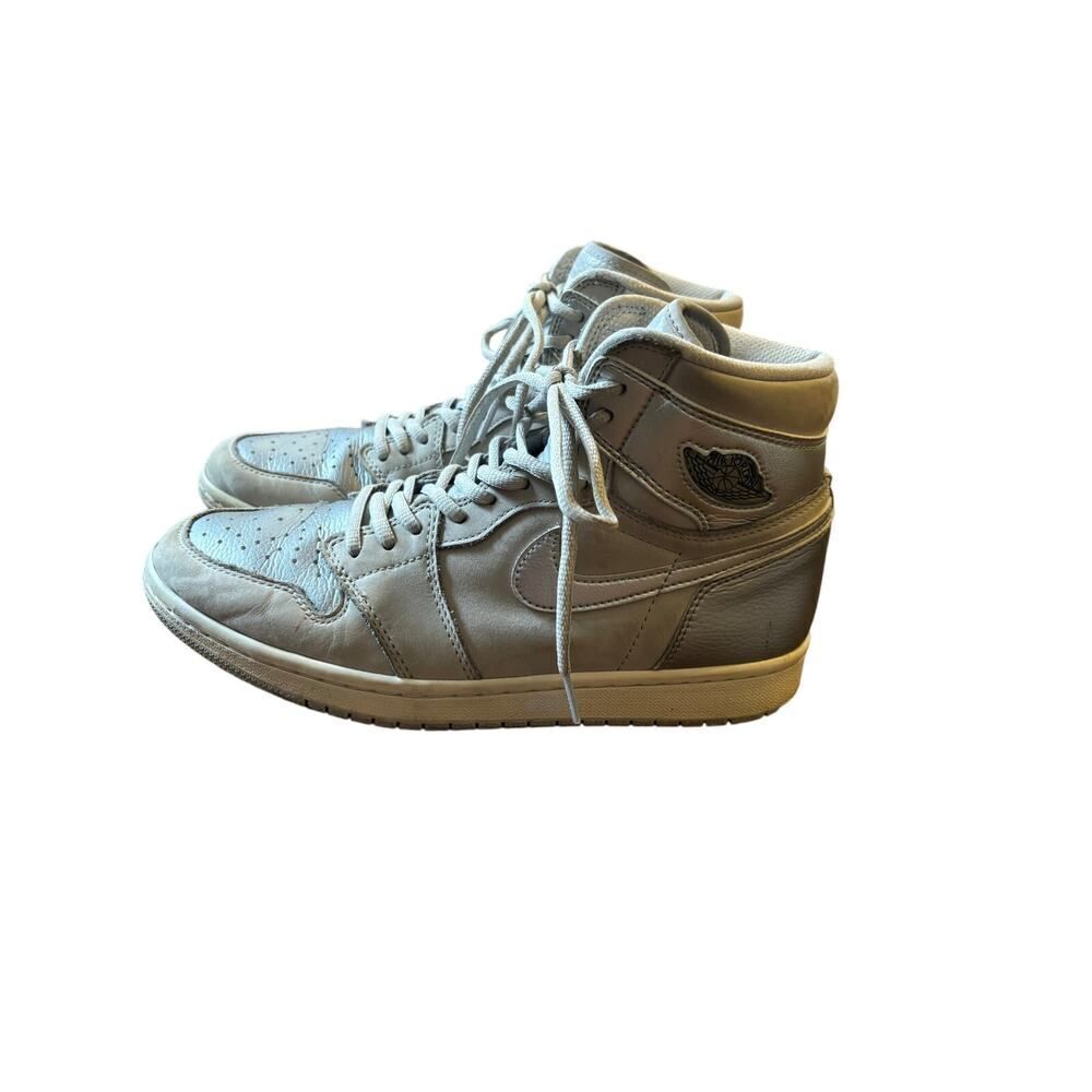 Nike Air Jordan 1 Retro men’s size 8